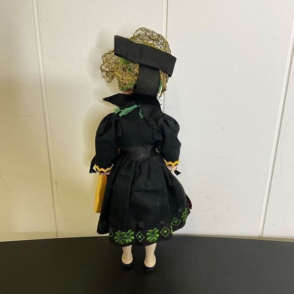 Vintage Handmade Austrian Doll 8" Tall Trachtenpuppen New With Tags - Picture 6 of 10